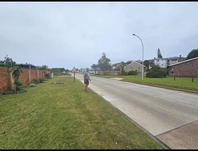 2 BEDROOM APARTMENT FOR SALE IN ASTON BAY